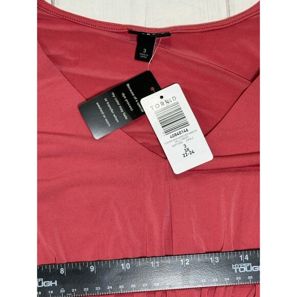 Torrid Women’s V Neck Top Quarter Sleeve Shirred Top 3/4 Ballon Sleeves Size 3XL - Picture 3 of 6